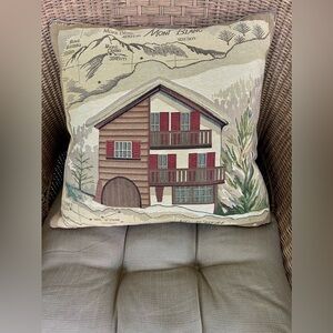 Mars & More Robelin Alpine Pillow 17x17 in new like condition
Ski cottage, cabin